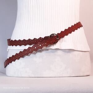 American Eagle Outfitters Skinny Belt Womens XXL Flower Cut Out Caramel Brown